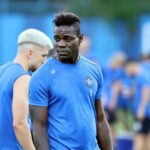 Mario Balotelli Jadi Model di Paris Fashion Week